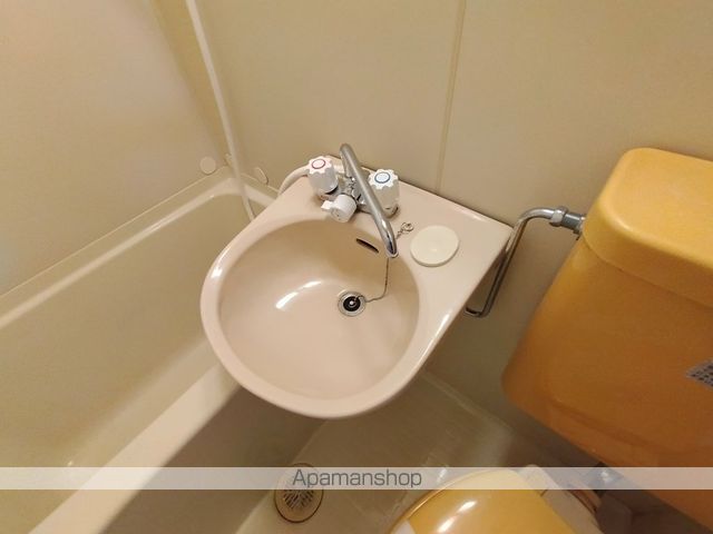 メビウス寝屋川レジデンスwestの内装写真