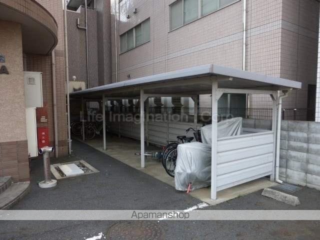 十一屋DOAの内装写真