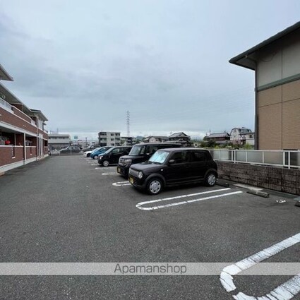 アルモニーⅡ[1LDK/45.12m2]の駐車場1