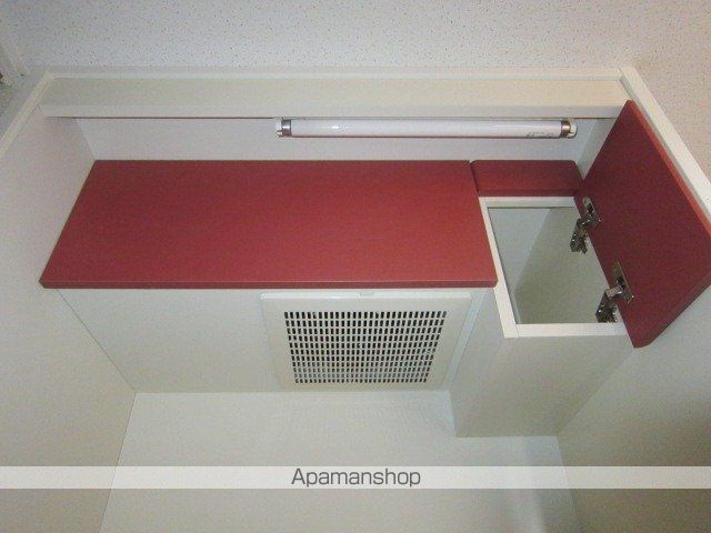 レオパレス中御所の内装写真