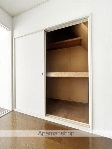 アドバンスクレスト Cの内装写真