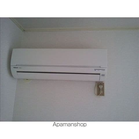 タイムリー秋山の内装写真