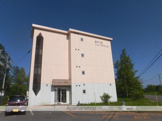 あかつきニュータウンA棟の外観写真