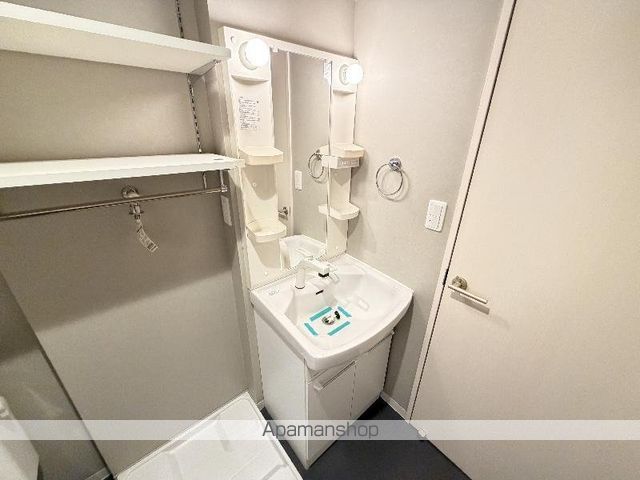 ALSTROEMERIAの内装写真
