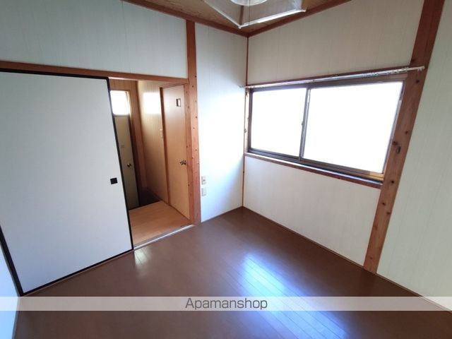 曽於市 1階建 築31年の内装写真