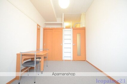 レオパレスＡＳＥＢＡⅢ[1K/19.87m2]のリビング・居間2