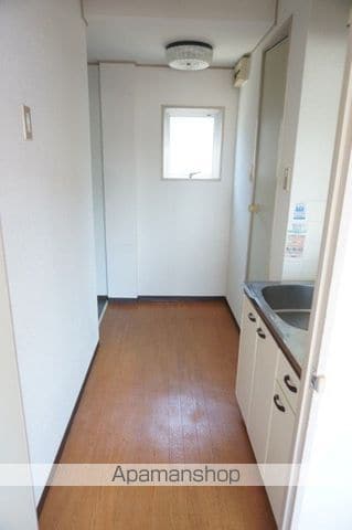 春日アバンティの内装写真