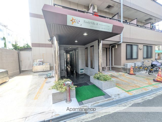 エトワールヴィル−R小阪本町クラッセの玄関写真