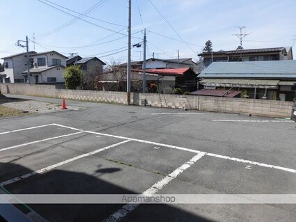 メゾンドＲＩＯ[1LDK/33.81m2]の駐車場