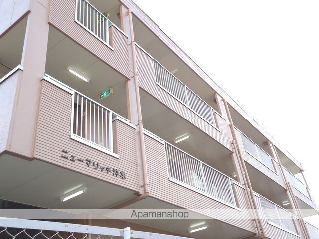 ニューマリッチ沖本の外観写真