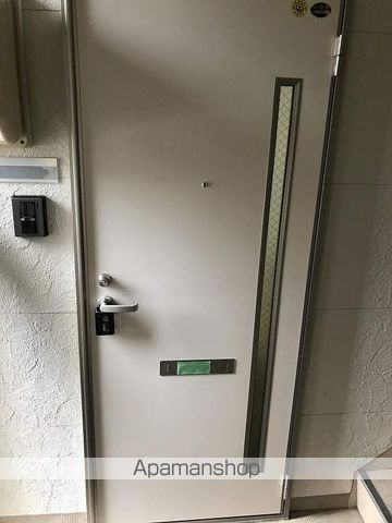 アルビ関屋本村の玄関写真