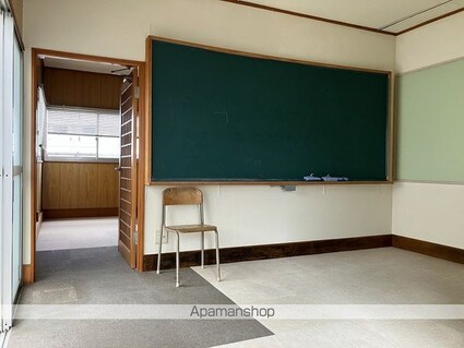 松永町３丁目貸テナント[事務所/39.22m2]の内装3