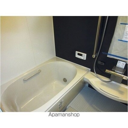 プティ・ピスィーヌ[1LDK/40.75m2]のバス