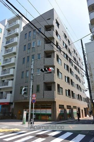 中野区本町のマンションの外観1