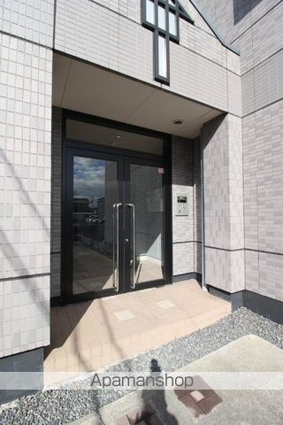 ガーデンハイム・操明の玄関写真