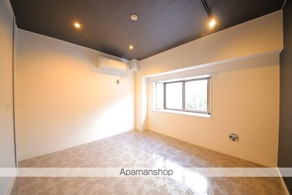 フランシール越野[1R/17.82m2]のリビング・居間