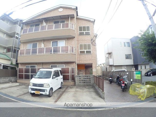 プルメリアコートの外観写真