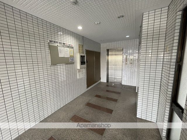 グレース中広通りの玄関写真