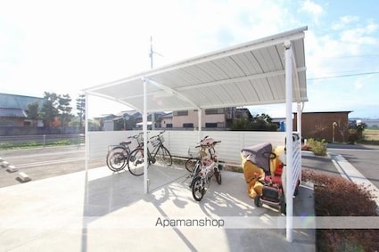 グラン　フェリシア　Ⅱ　[2LDK/50.45m2]の共用部2