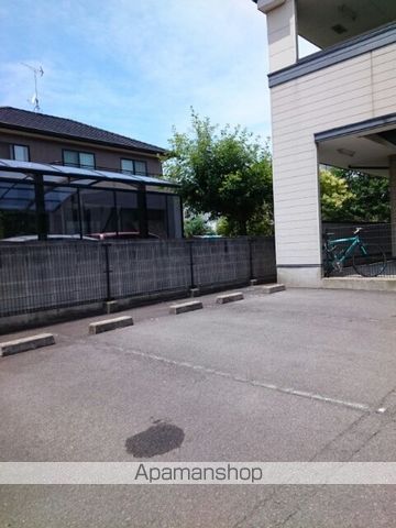ホワイト・リバーの外観写真
