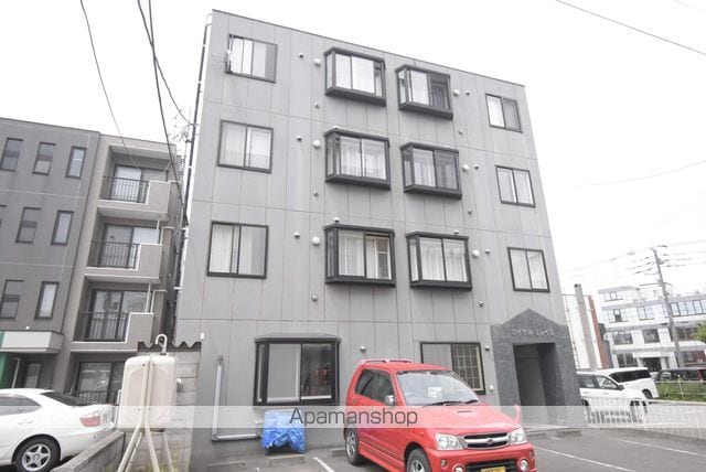 ロイヤルミレイIIの外観写真