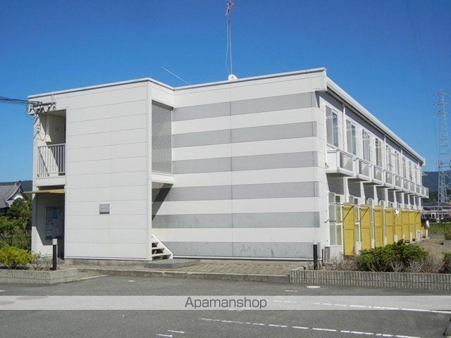レオパレス吉田IIの外観写真