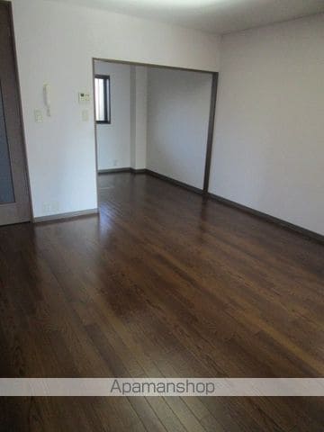 ロイヤルヒルズ21の内装写真