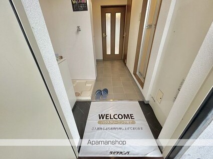 アースマーシーマンション[1K/22.9m2]の玄関