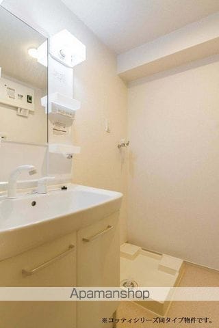 アルバIの内装写真