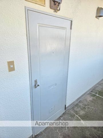 津曲マンションの外観写真