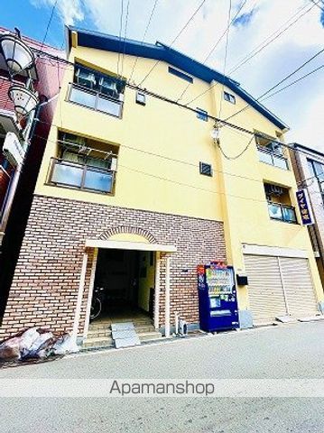 セレブ中宮の外観写真