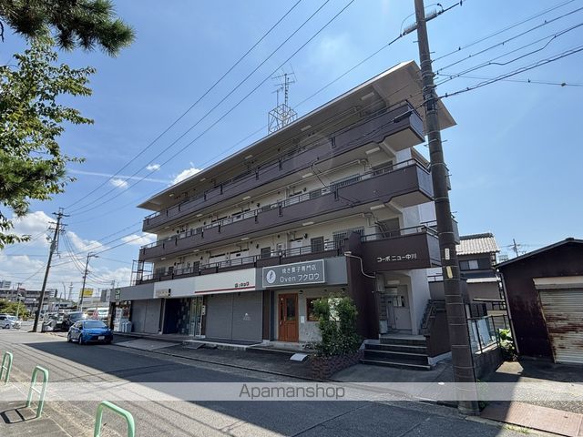 コーポニュー中川の外観写真