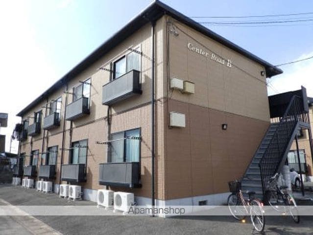 センターロード B棟の外観写真