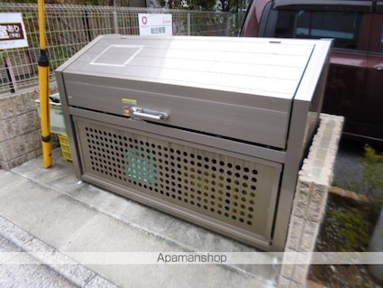 東京都日野市栄町２丁目[1LDK/33.39m2]の共用部7