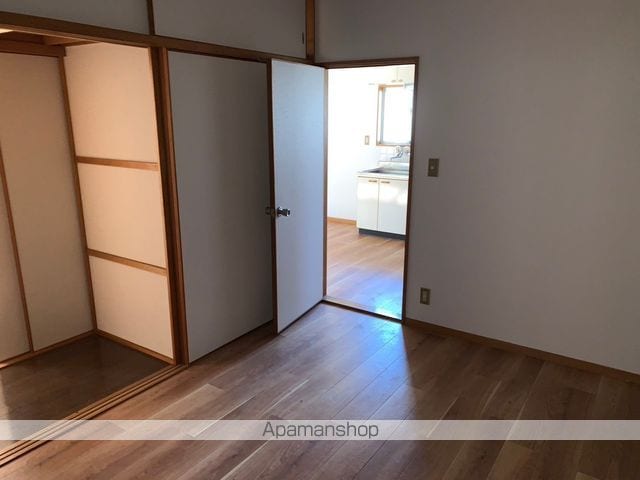 ドゥエルジョイの内装写真