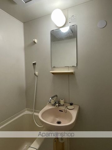 マンションレイクビューの内装写真