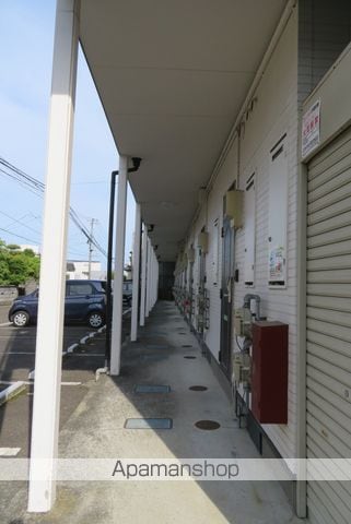 シェロスYK小松島の玄関写真