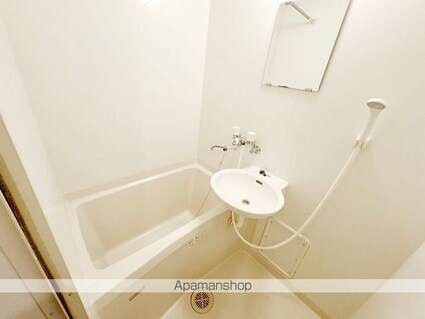 レオパレス四郎丸Ⅱ[1K/23.61m2]のバス