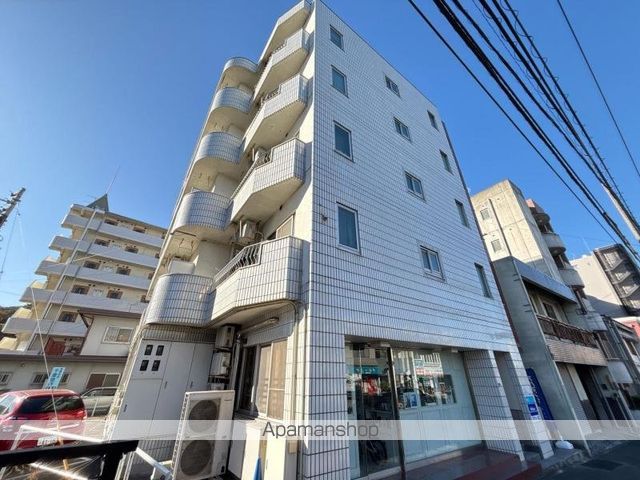 ロイヤルホワイトの外観写真