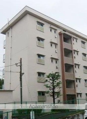 有馬南住宅1号棟の外観写真