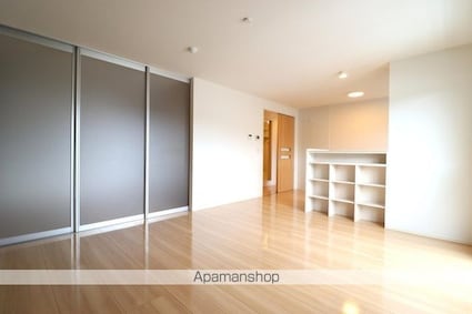 プレンティー中須　Ｂ[2LDK/64.11m2]のリビング・居間