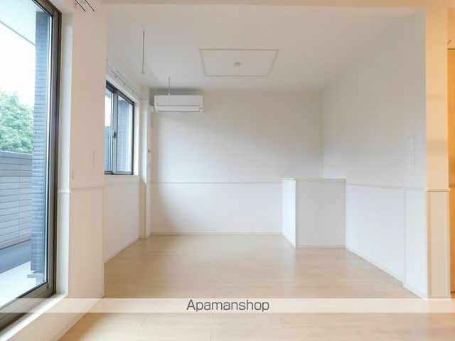富士宮市 2階建 築9年の内装写真