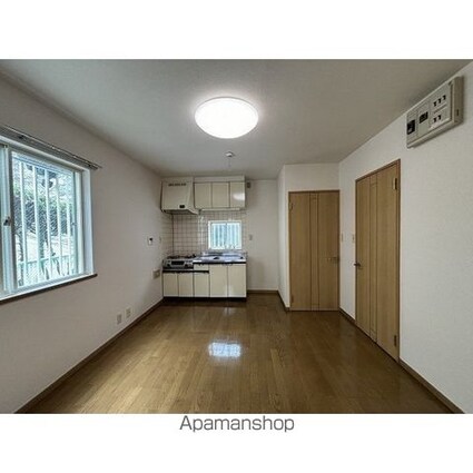 東京都目黒区上目黒３丁目[1LDK/39.9m2]のリビング・居間