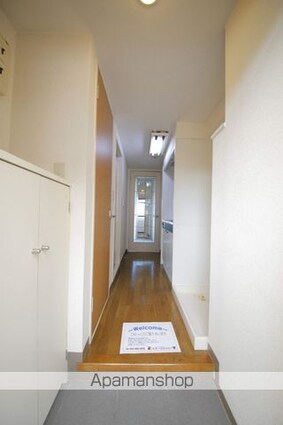 ヴィラ・フェレイロ[1K/22.68m2]の玄関