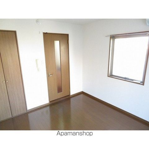 CRESCENT MOTONESの内装写真