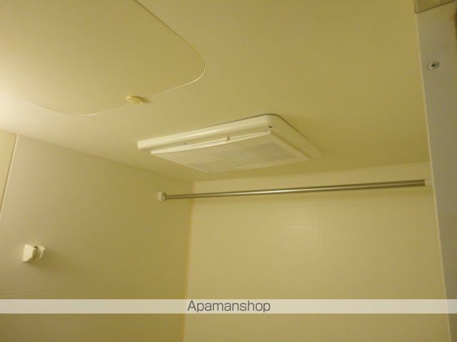 ロイヤルスクエアの内装写真