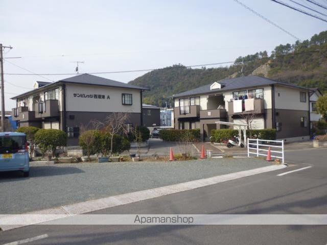 サンビレッジ西深津Bの外観写真