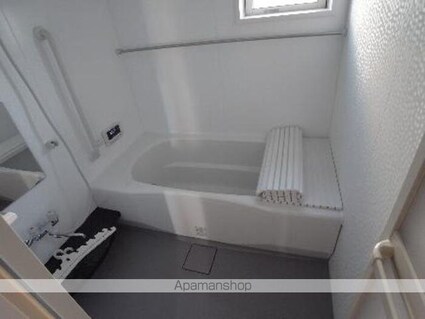 グラン・ファミーユ　Ｂ[2LDK/67.54m2]のバス