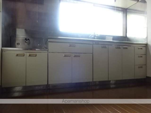 浜松市中央区 2階建 築38年の内装写真