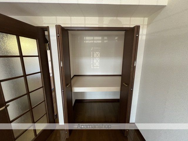 アヴァンセ富沢南壱番館の内装写真